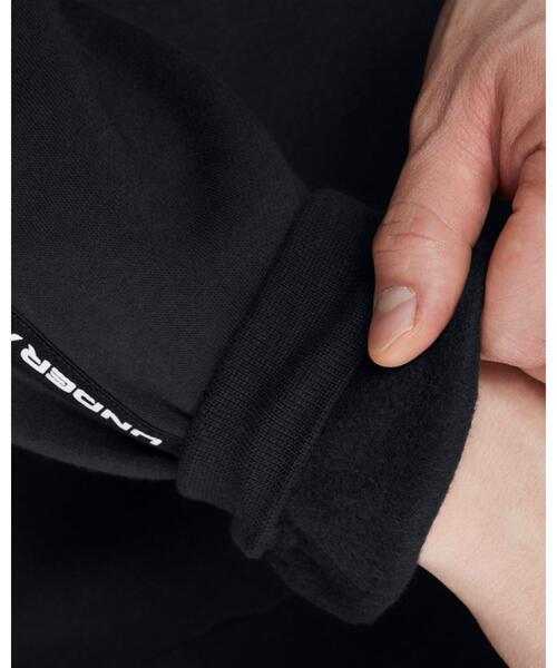 UNDER ARMOUR(アンダーアーマー)の「UAアイコンフリース テーピング クルー(ライフスタイル/メンズ)(スウェット・メンズ・ブラック・L/3XL/2XL/S/M/XL)」の4枚目の写真