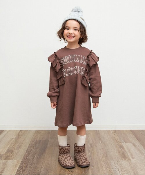 BREEZE(ブリーズ)の「【ジュニア対応】カレッジフリルワンピース(ワンピース・キッズ・ピンク/グレー/ブラウン・100/140/120/110/80/90/130)」の4枚目の写真