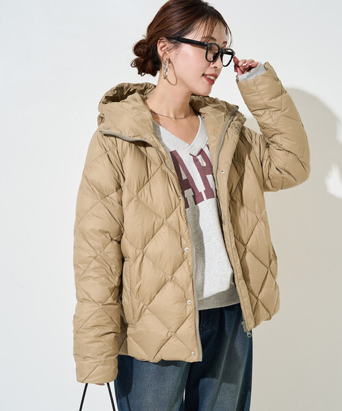 FREAK'S STORE(フリークスストア)の「TAION/タイオン CITY PACKABLE HOOD DOWN JKT/シティパッカブルフードダウンジャケット(ダウンジャケット/コート・レディース・ブラック/オリーブ/キャメル・LARGE/MEDIUM)」の7枚目の写真