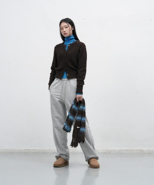 GENERAL IDEA(ジェネラルアイデア)の「【GENERAL IDEA】ブークレラメニットカーディガン / METAL MIX BOUCLE CARDIGAN(カーディガン/ボレロ・レディース・ブラック/ブラウン・L/M/S)」の11枚目の写真