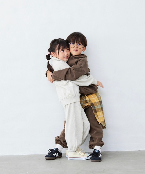 Fluffy BROTHERS(フラッフィーブラザーズ)の「スウェットパンツ(スウェットパンツ・キッズ・ブラウン/ネイビー/アイボリー・80/90/100/110/120/130/150/140)」の21枚目の写真