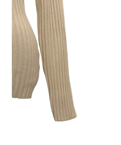 MAISON ELLIE(メゾンエリー)の「cut off high neck rib knit tops(ニット/セーター・レディース・ベージュ・FREE)」の4枚目の写真