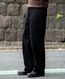 ストレートチノスラックス