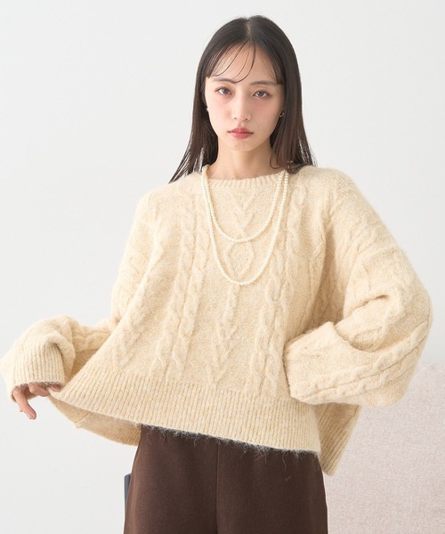 earth music&ecology（アースミュージックアンドエコロジー）の「モヘヤタッチケーブルニットプルオーバー（ニット/セーター・レディース・レッド/杢グレー/アイボリー・FREE）」の10枚目の写真