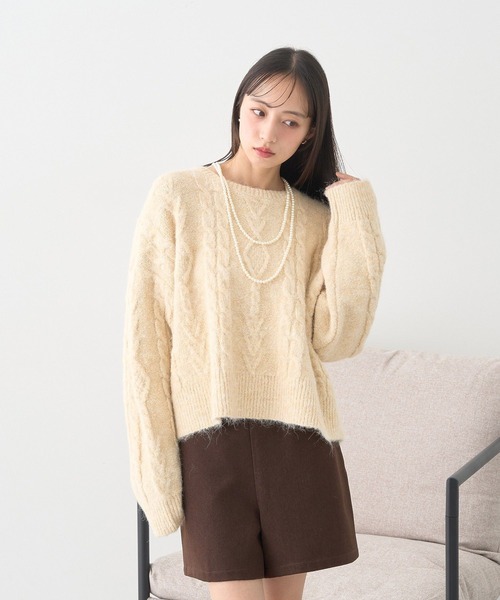 earth music&ecology（アースミュージックアンドエコロジー）の「モヘヤタッチケーブルニットプルオーバー（ニット/セーター・レディース・レッド/杢グレー/アイボリー・FREE）」の11枚目の写真