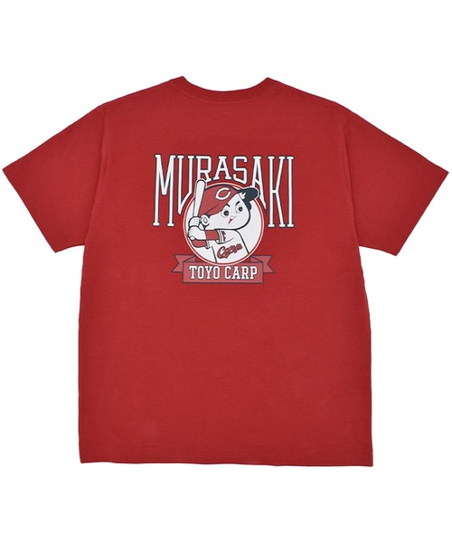 ムラサキスポーツ(ムラサキスポーツ)の「【ムラサキスポーツ限定 広島カープ×ムラサキスポーツコラボ 半袖Tシャツ バックプリント HRSM-CARP-BOYA(Tシャツ/カットソー・メンズ・ホワイト/レッド・M/L)」の2枚目の写真