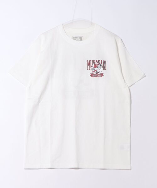 ムラサキスポーツ(ムラサキスポーツ)の「【ムラサキスポーツ限定 広島カープ×ムラサキスポーツコラボ 半袖Tシャツ バックプリント HRSM-CARP-BOYA(Tシャツ/カットソー・メンズ・ホワイト/レッド・M/L)」の10枚目の写真
