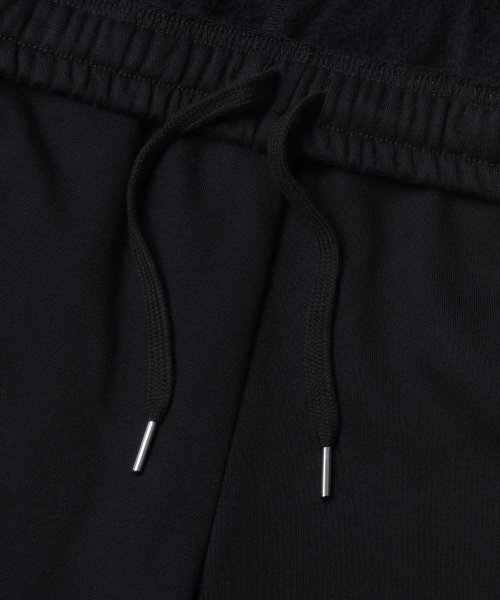 MUSINSA STANDARD(ムシンサスタンダード)の「フリース裏地のスウェットパンツ[黒(スウェットパンツ・メンズ・その他・SMALL/MEDIUM/LARGE/X-LARGE/XX-LARGE/XXX-LARGE)」の7枚目の写真