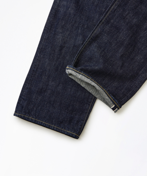 OUTSTANDING(アウトスタンディング)の「W.W. II SELVEDGE STRAIGHT PANTS_INDIGO(デニムパンツ・メンズ・その他・SMALL/MEDIUM/LARGE/X-LARGE/X-SMALL)」の21枚目の写真
