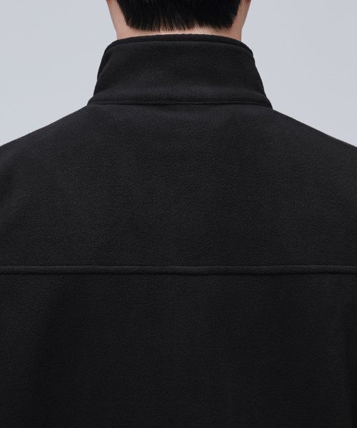 MUSINSA STANDARD（ムシンサスタンダード）の「特大のフリースハイネックジャケット[ブラック]（その他アウター・メンズ・その他・MEDIUM/LARGE/X-LARGE/XX-LARGE）」の9枚目の写真