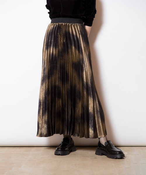 OSMOSIS（オズモーシス）の「プリーツスカート（スカート・レディース・ゴールド/シルバー/グレー・ONE SIZE）」の8枚目の写真