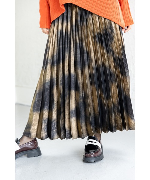 OSMOSIS（オズモーシス）の「プリーツスカート（スカート・レディース・ゴールド/シルバー/グレー・ONE SIZE）」の12枚目の写真