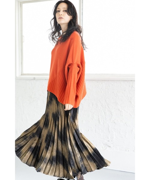 OSMOSIS（オズモーシス）の「プリーツスカート（スカート・レディース・ゴールド/シルバー/グレー・ONE SIZE）」の13枚目の写真