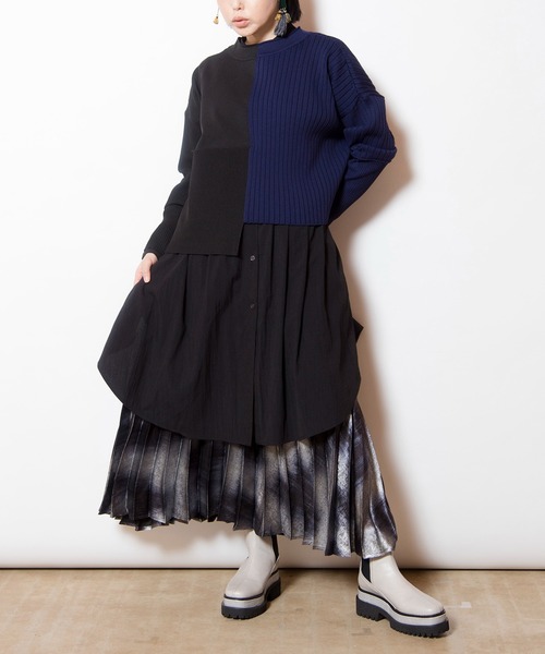 OSMOSIS（オズモーシス）の「プリーツスカート（スカート・レディース・ゴールド/シルバー/グレー・ONE SIZE）」の21枚目の写真