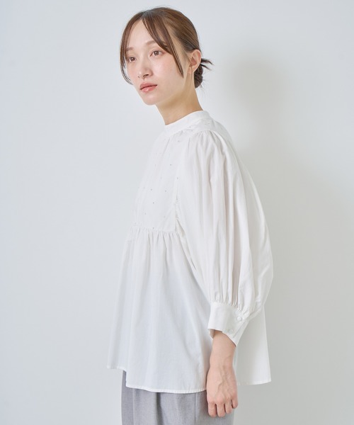 Kelen(ケレン)の「「KELEN / ケレン」 ラメ糸ドット刺繍ギャザーブラウス(シャツ/ブラウス・レディース・オフホワイト/ブラック/グレイッシュベージュ・S/M)」の15枚目の写真