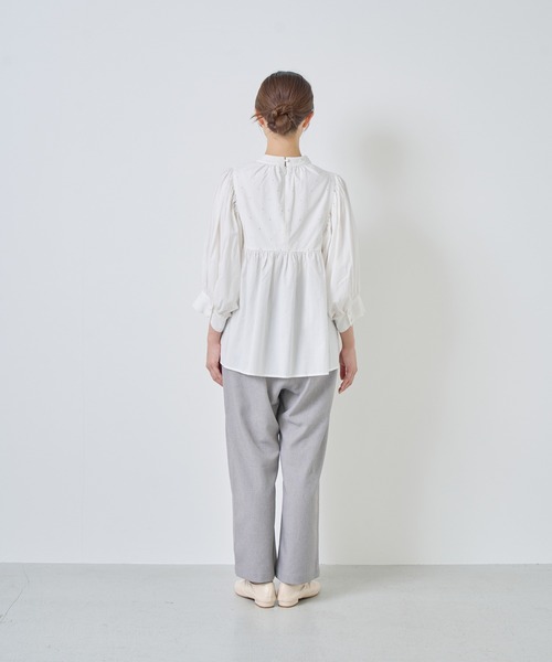 Kelen(ケレン)の「「KELEN / ケレン」 ラメ糸ドット刺繍ギャザーブラウス(シャツ/ブラウス・レディース・オフホワイト/ブラック/グレイッシュベージュ・S/M)」の20枚目の写真