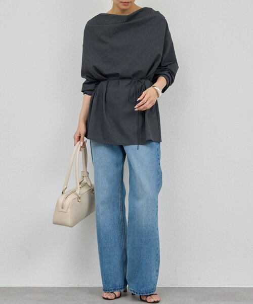 GALLARDAGALANTE(ガリャルダガランテ)の「【セットアップ対応】【2way】ドレープブラウス(シャツ/ブラウス・レディース・チャコールグレー/ライトベージュ・FREE)」の21枚目の写真