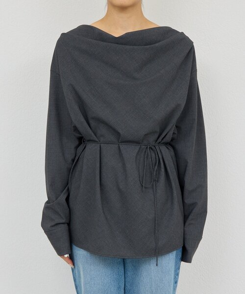 GALLARDAGALANTE(ガリャルダガランテ)の「【セットアップ対応】【2way】ドレープブラウス(シャツ/ブラウス・レディース・チャコールグレー/ライトベージュ・FREE)」の3枚目の写真