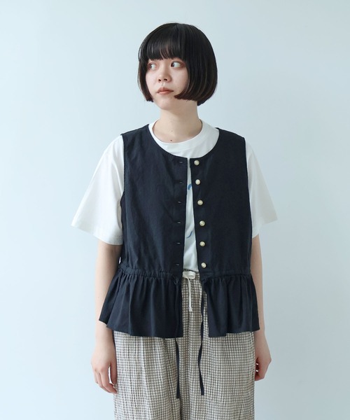 bulle de savon（ビュルデサボン）の「△リネン/コットン ナチュラルトリプルワッシャー ペプラムベスト（ベスト・レディース・ブラック/ホワイト・FREE）」の22枚目の写真