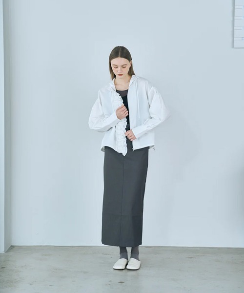 merrylatte（メリーラテ）の「drawstring Frill Hoodie（パーカー・レディース・ホワイト/ブラック・FREE）」の13枚目の写真