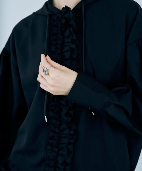 merrylatte（メリーラテ）の「drawstring Frill Hoodie（パーカー・レディース・ホワイト/ブラック・FREE）」の11枚目の写真
