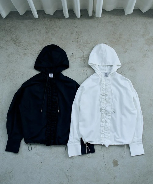 merrylatte（メリーラテ）の「drawstring Frill Hoodie（パーカー・レディース・ホワイト/ブラック・FREE）」の4枚目の写真