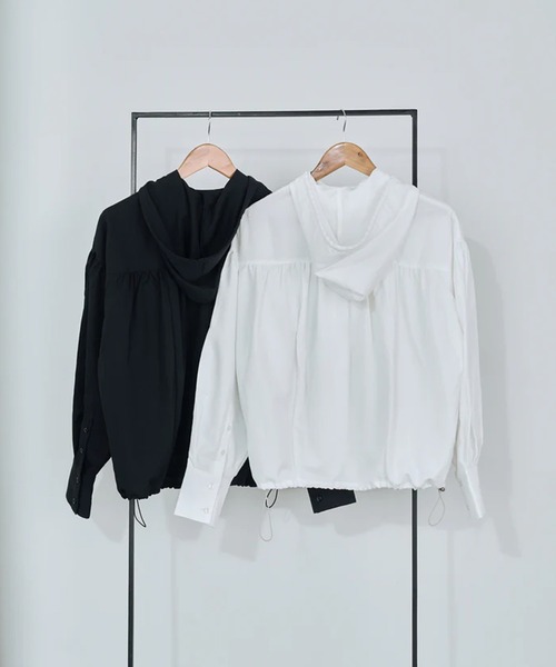 merrylatte（メリーラテ）の「drawstring Frill Hoodie（パーカー・レディース・ホワイト/ブラック・FREE）」の21枚目の写真