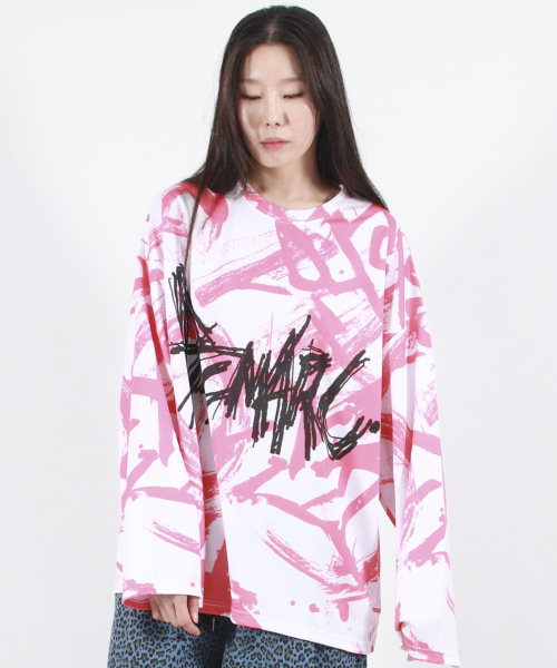 DEMARC(ドゥマーク)の「STREET GRAFFITI LOGO TEXT OVERSIZED T-SHIRT - Red(Tシャツ/カットソー・レディース・その他・MEDIUM/LARGE)」の5枚目の写真
