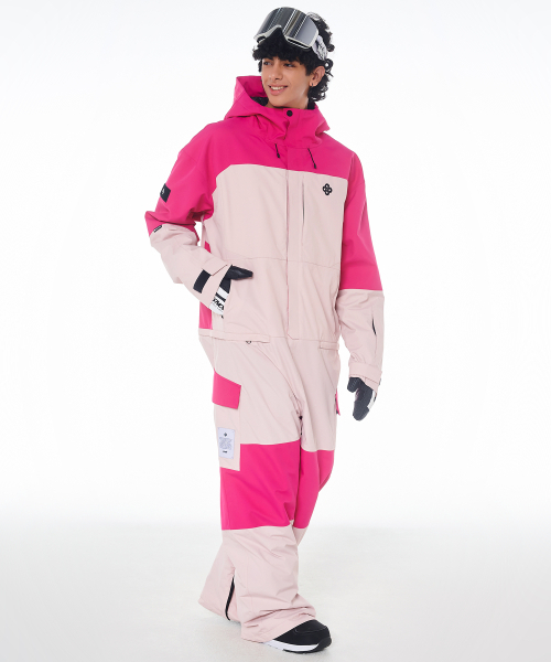 DOLL OUTERWEAR(ドラ アウターウェア)の「2425 リブレ ボードウェア ジャンプスーツ ローズピンク 男女共用(つなぎ/オールインワン・レディース・その他・X-LARGE/X-SMALL/SMALL/MEDIUM/LARGE)」の3枚目の写真