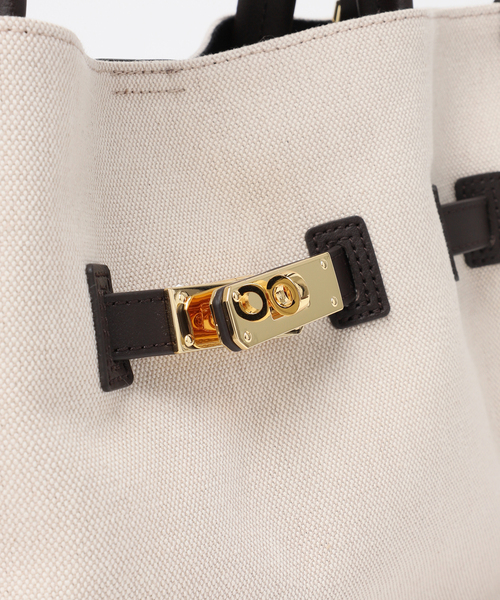 Spick & Span（スピックアンドスパン）の「VIOLAd’ORO / ヴィオラドーロ 別注キャンバス*レザートートバッグM*（トートバッグ・レディース・アイボリー・FREE）」の14枚目の写真