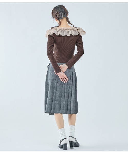 PEACH JOHN（ピーチジョン）の「フリルコンビニット（ニット/セーター・レディース・ブラウン/ネイビー/ベージュ・ONE SIZE）」の7枚目の写真