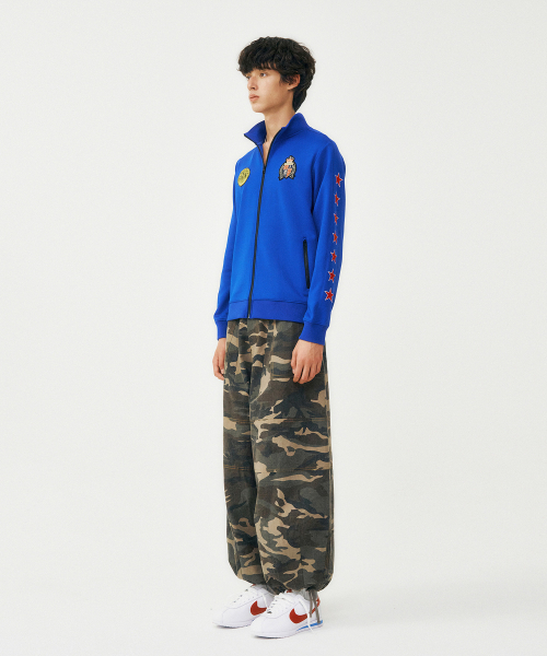 FROM ARLES(フロムアルル)の「90Sヴィンテージジャージジャケット / BLUE(ナイロンジャケット・メンズ・ブルー・MEDIUM/LARGE)」の3枚目の写真