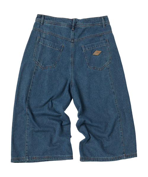 COMONINOZ（コモニノズ）の「W BERMUDA CROP PANTS [BLUE]（その他パンツ・レディース・ブルー・SMALL/MEDIUM）」の3枚目の写真