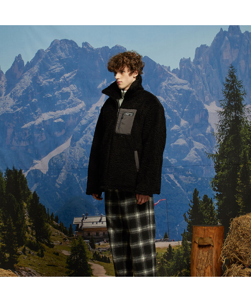BALANT(バラント)の「クラシックフリースジップアップジャケット - ブラック(その他アウター・メンズ・その他・MEDIUM/LARGE)」の4枚目の写真