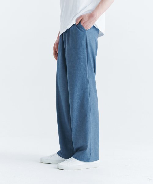 WHOLOVESART(フーラブズアート)の「Unisex Semi Wide Banding Slacks - Smoke Blue(スラックス・レディース・その他・SMALL/MEDIUM/LARGE/X-LARGE/XX-LARGE)」の2枚目の写真