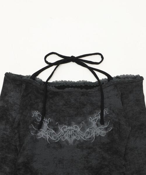 dispark（ディスパーク）の「DISPARK/【26年春夏新作】グラフィックオフショルレーストップ（Tシャツ/カットソー・レディース・ブラック/グレー・FREE）」の3枚目の写真