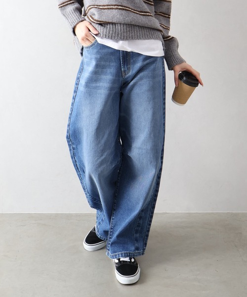 SpRay(スプレイ)の「カーブデニムパンツ(デニムパンツ・レディース・インディゴブルー/ブルー/サックスブルー/ブラック・FREE)」の4枚目の写真