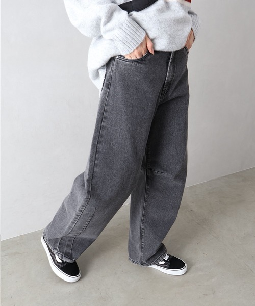 SpRay(スプレイ)の「カーブデニムパンツ(デニムパンツ・レディース・インディゴブルー/ブルー/サックスブルー/ブラック・FREE)」の6枚目の写真
