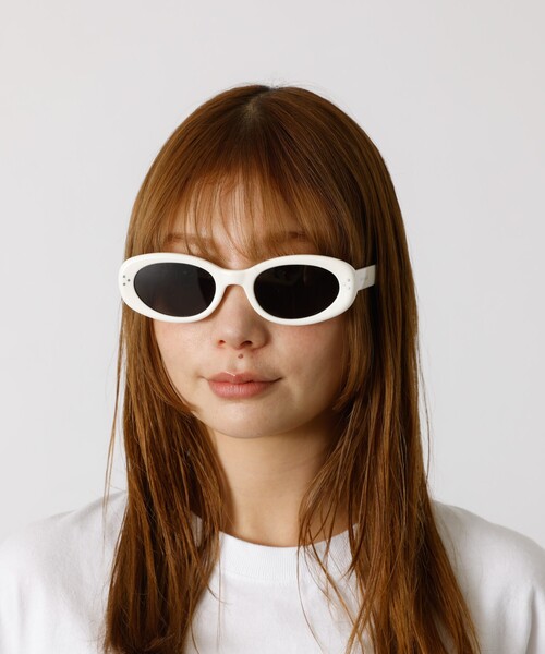 ABAHOUSE(アバハウス)の「【NOPUBLIC/ノーパブリック】01:03/サングラス/韓国/ユニセックス【WEB限定】(サングラス・メンズ・ホワイト/ブラック/ピンク・フリー)」の2枚目の写真