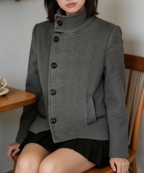 Aelina(エリナ)の「襟付きショートメルトンコート(ピーコート・レディース・ブラック/グレー/モカ/カーキブラウン・FREE)」の9枚目の写真