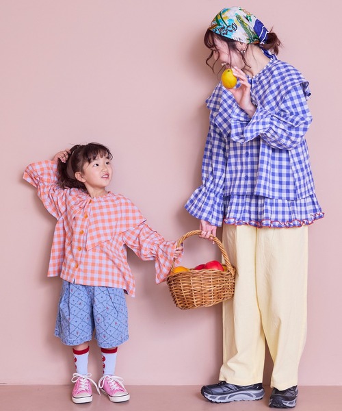 MARKEY'S（マーキーズ）の「ギンガムビッグカラーブラウス/おとな（シャツ/ブラウス・レディース・オレンジ/ブラック/レッド/ブルー・160cm）」の9枚目の写真