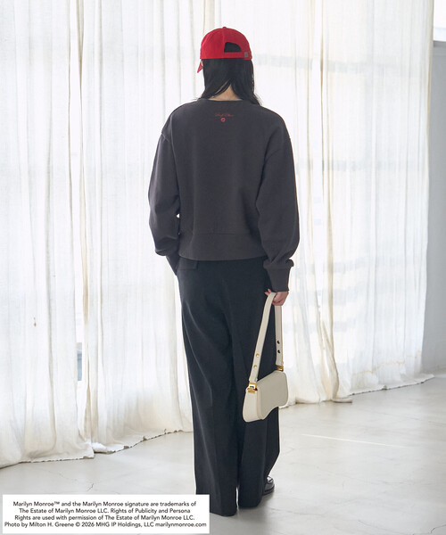 FREAK'S STORE（フリークスストア）の「マリリン・モンロー BURST SHOT SWEAT SHIRT/バースト ショット スウェット（スウェット・レディース・ライトグレー/オフホワイト/チャコール・ﾌﾘ-）」の10枚目の写真