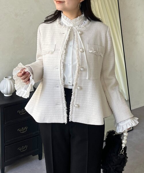 prose verse（プロズヴェール）の「パールボタンペプラムツイードジャケット（その他アウター・レディース・アイボリー/ブラック・LARGE/MEDIUM）」の2枚目の写真