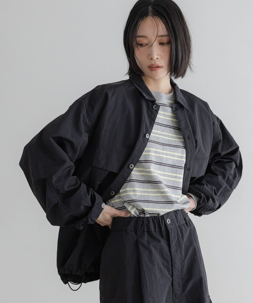 LOWRYS FARM（ローリーズファーム）の「【LFM(U)】ナイロンミリタリーシャツ　 645008（シャツ/ブラウス・メンズ・カーキ/ブラック・LARGE/MEDIUM）」の2枚目の写真