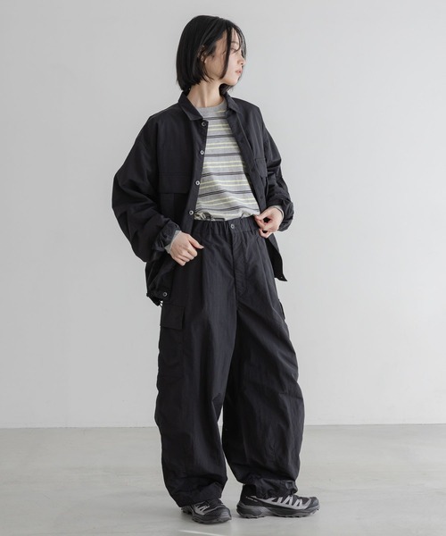LOWRYS FARM（ローリーズファーム）の「【LFM(U)】ナイロンミリタリーシャツ　 645008（シャツ/ブラウス・メンズ・カーキ/ブラック・LARGE/MEDIUM）」の16枚目の写真