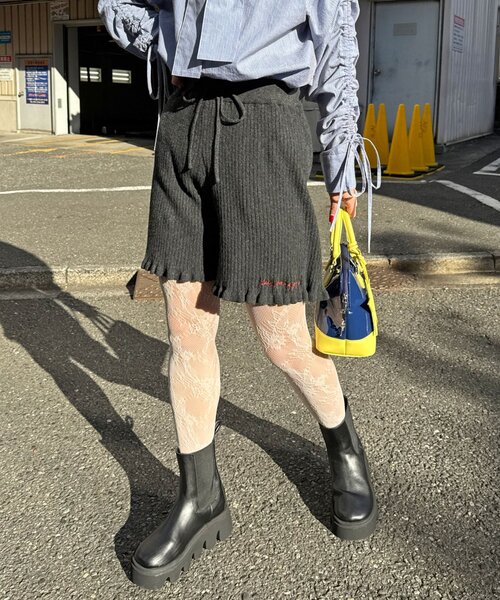 CIAOPANIC（チャオパニック）の「リブニットフリルショートパンツ（その他パンツ・レディース・グレー/チャコールグレー/ベージュ・ONE SIZE）」の16枚目の写真