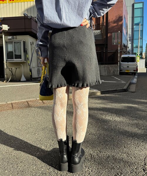 CIAOPANIC（チャオパニック）の「リブニットフリルショートパンツ（その他パンツ・レディース・グレー/チャコールグレー/ベージュ・ONE SIZE）」の17枚目の写真