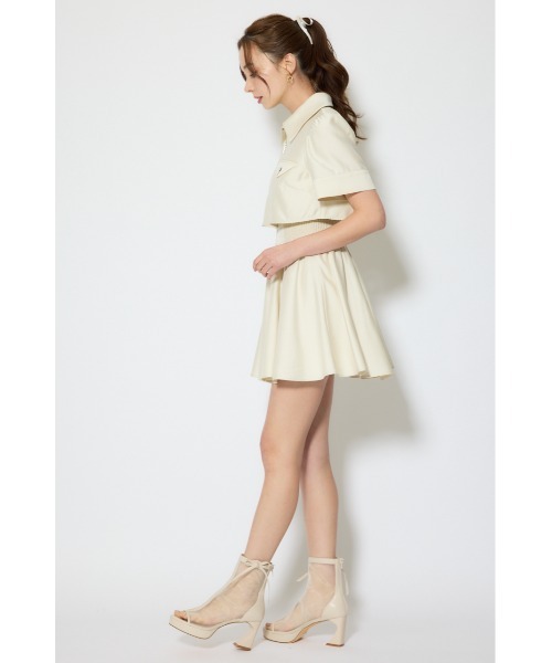 rienda(リエンダ)の「バストディティールフレアミニワンピース 春服 夏服(シャツワンピース・レディース・ブラック/グレー/ライトイエロー・SMALL/MEDIUM)」の15枚目の写真