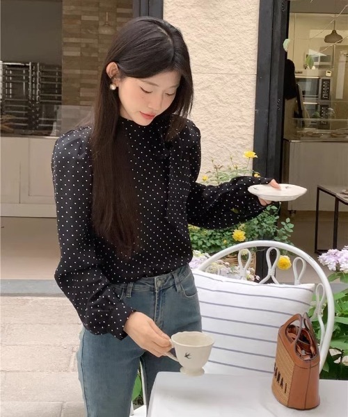 Ritzy(リッツィー)の「トッド柄衿リボン仕様フリルシャツ(シャツ/ブラウス・レディース・ブラック/ホワイト・L/M)」の8枚目の写真