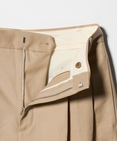 UNITED ARROWS（ユナイテッドアローズ）の「チノ ワイドパンツ（チノパンツ・レディース・ベージュ/ナチュラル・36/38/40）」の16枚目の写真